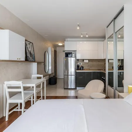 Blue 2 Luxury Appartement Split